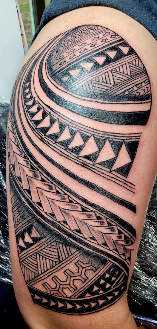 Polynesian tribal shoulder and chest panel by Billy at SK-Tattoo1 in Meridian, Mississippi